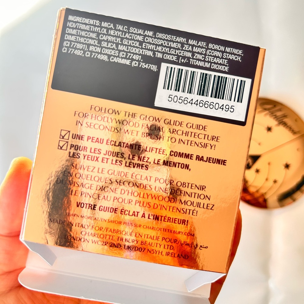 Charlotte Tilbury Glow Glide Highlighter - Picture 7 of 16